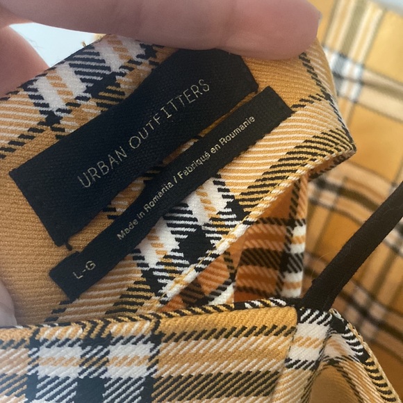 💗Host Pick💗Clueless Cher Horowitz inspired Yellow Plaid Dress Urban Outfitters - Picture 4 of 4